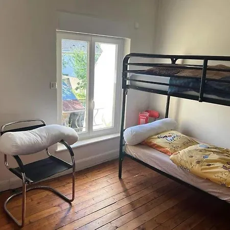 Jolie Maison De Avec Terrasse Et Jardin